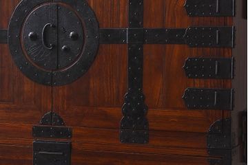 アンティーク家具　和製アンティーク　江戸〜明治期!観音開き　春慶塗の重ね箪笥(衣装箪笥・引き出し)