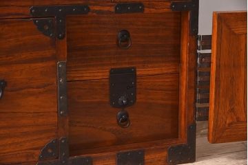 アンティーク家具　和製アンティーク　江戸〜明治期!観音開き　春慶塗の重ね箪笥(衣装箪笥・引き出し)