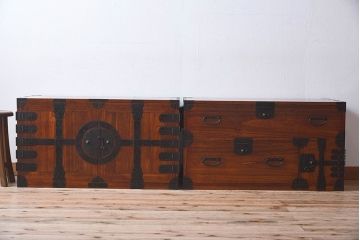 アンティーク家具　和製アンティーク　江戸〜明治期!観音開き　春慶塗の重ね箪笥(衣装箪笥・引き出し)