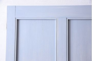 ペイント建具　ガラス取っ手がお洒落なアンティークドア(扉)