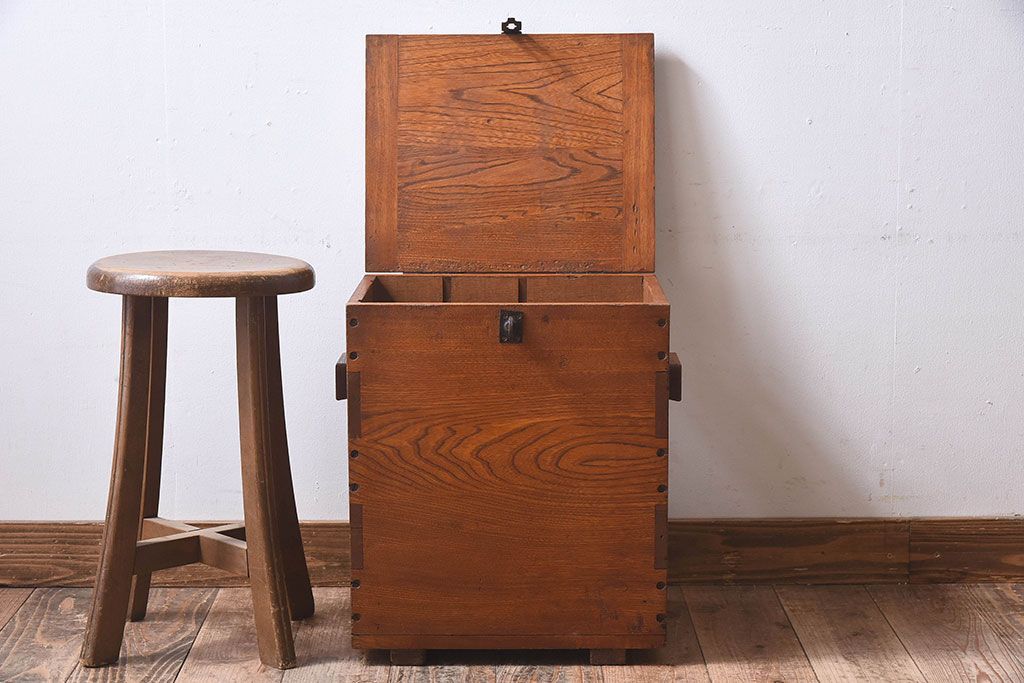 アンティーク雑貨　昭和レトロ　古いタモ材製木箱(ゴミ箱、収納箱)