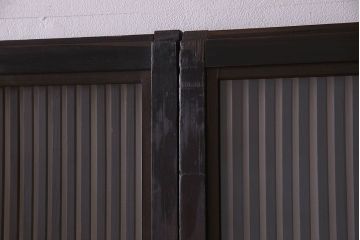和製アンティーク　古い木のガラス入り格子戸(引き戸、建具)4枚セット