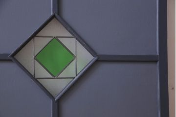 ペイント建具　シックな色合いが素敵な引き戸2枚セット(窓、仕切り戸)(R-026225)