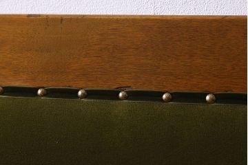 レトロ家具　レトロ　カバ材　木の質感が味わい深いソファベンチ(アームソファ、3人掛けソファ、長椅子)