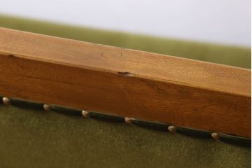 レトロ家具　レトロ　カバ材　木の質感が味わい深いソファベンチ(アームソファ、3人掛けソファ、長椅子)