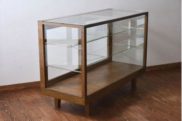 レトロ家具　昭和レトロ　5面ガラス!ナラ材　木味が魅力的なガラスショーケース(飾り棚、陳列棚)