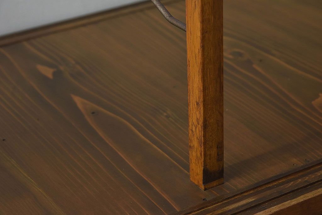 レトロ家具　昭和レトロ　5面ガラス!ナラ材　木味が魅力的なガラスショーケース(飾り棚、陳列棚)