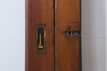 和製アンティーク　腰板ケヤキ材　味わいのある木味のガラス戸(引き戸)4枚組