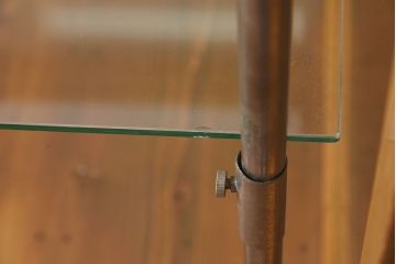 レトロ家具　昭和レトロ　大型　ナラ材　温かみのある雰囲気のガラスショーケース(飾り棚、陳列棚)