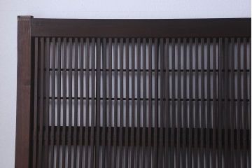 【I様ご成約済み】和製アンティーク　細かな格子のデザインが美しい裏障子付き格子戸(建具、引き戸)4枚セット