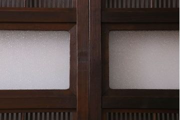 【I様ご成約済み】和製アンティーク　細かな格子のデザインが美しい裏障子付き格子戸(建具、引き戸)4枚セット