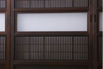 【I様ご成約済み】和製アンティーク　古い木の裏障子付き格子戸(引き戸、建具)4枚セット