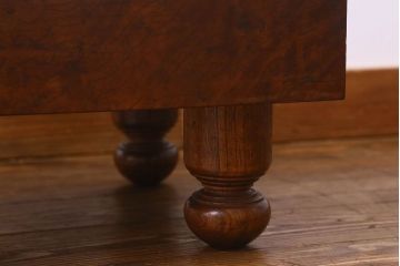 アンティーク雑貨　和製アンティーク　玉杢が美しいケヤキ材の将棋盤(花台、飾り台)