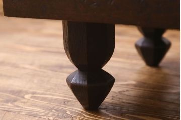 アンティーク雑貨　和製アンティーク　ケヤキ材　味わい深い風合いの将棋盤(花台、飾り台)