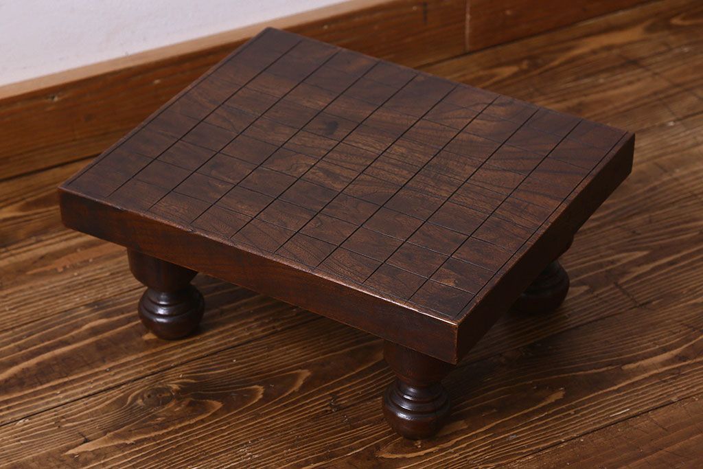 アンティーク雑貨　和製アンティーク　ケヤキ材　味わい深い風合いの将棋盤(花台、飾り台)(1)