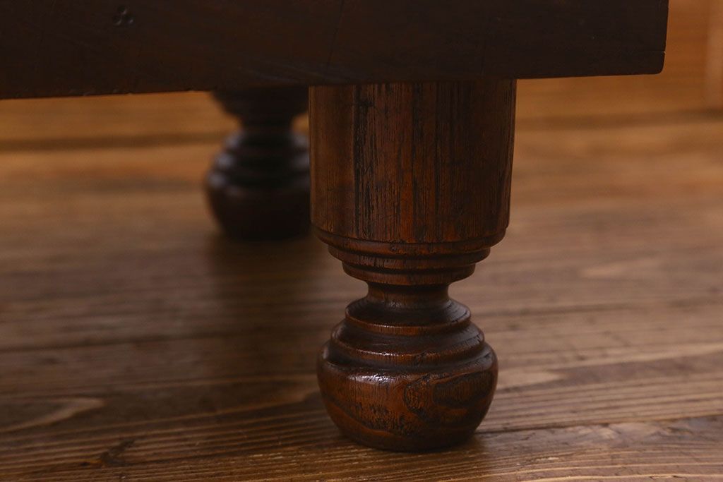 アンティーク雑貨　和製アンティーク　ケヤキ材　味わい深い風合いの将棋盤(花台、飾り台)(1)