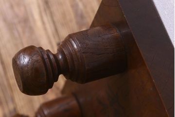 アンティーク雑貨　和製アンティーク　ケヤキ材　味わい深い風合いの将棋盤(花台、飾り台)(1)