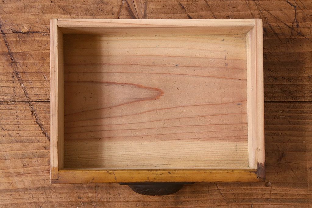 アンティーク雑貨　和製アンティーク　小振りなサイズが可愛らしい　引き出し付きの本立て(小物収納)