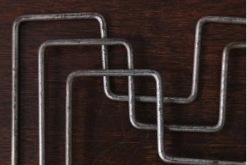 アンティーク雑貨　昭和レトロ　シンプルで使いやすいブックスタンド(本立て)