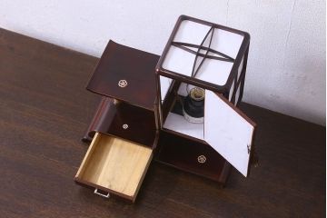 民芸照明　漆塗り　和の雰囲気を醸し出すデスクスタンド(卓上照明)