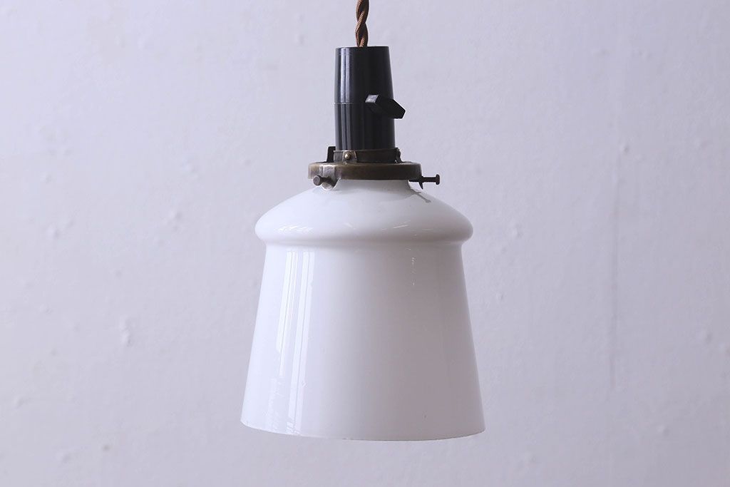 和製アンティーク　使い勝手のよいシンプルなデザインのペンダントライト(天井照明、シェード)