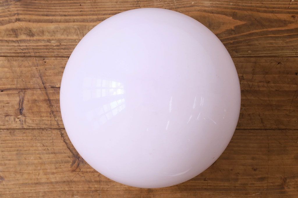 昭和レトロ　丸いフォルムが愛らしい天井照明