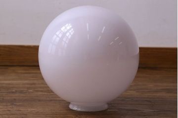 昭和レトロ　丸いフォルムが愛らしい天井照明