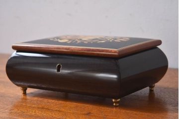 アンティーク雑貨　ビンテージ　イタリア製　MAPSA　上品な雰囲気漂う象嵌のオルゴール(ジュエリーケース)