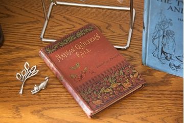 アンティーク雑貨　イギリスアンティーク　NATHAN QUILTER'S FALL　EGLANTON THORNE　洋書(ブック、古書、本)