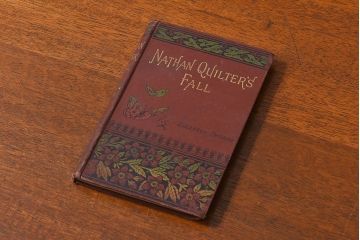 アンティーク雑貨　イギリスアンティーク　NATHAN QUILTER'S FALL　EGLANTON THORNE　洋書(ブック、古書、本)