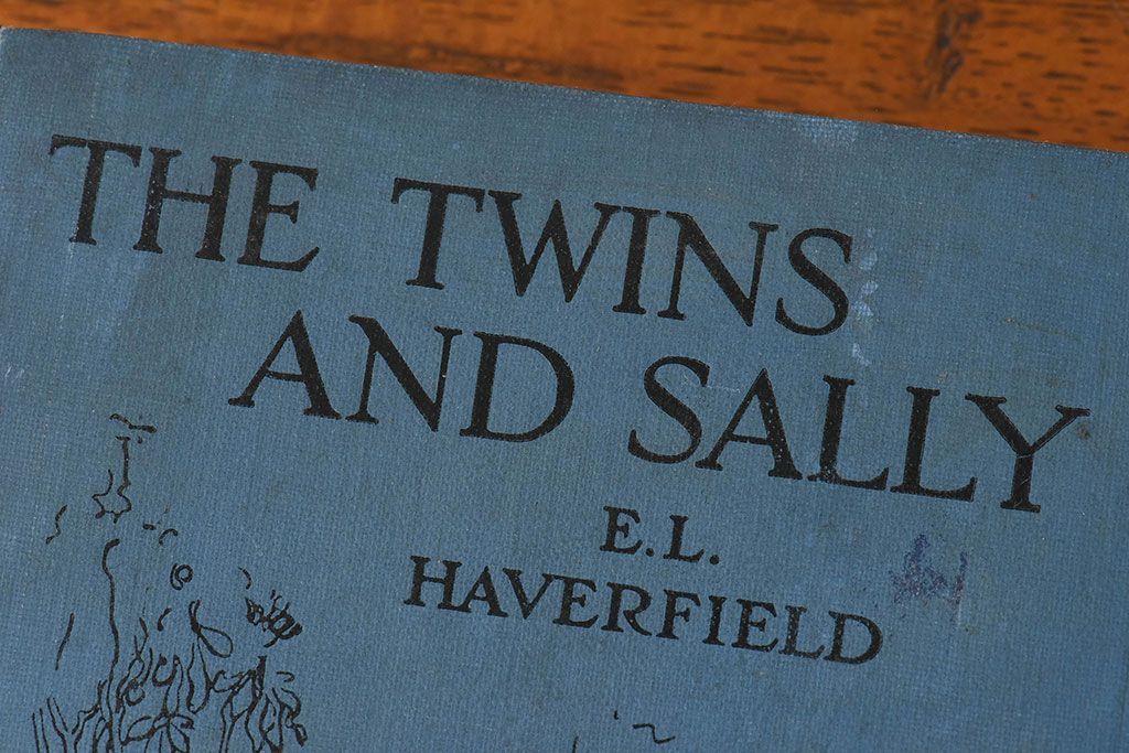 アンティーク雑貨　フランス　ネルソン(NELSON)　アンティークブック(洋書、古書、本)