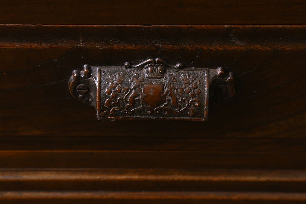 【M様ご決済用】大正ロマン　レトロなガラス入り!小振りなアンティーク戸棚(収納棚、食器棚、本箱)