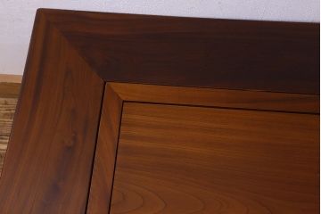 アンティーク雑貨　中古美品　存在感抜群!重厚な雰囲気漂う総ケヤキ材の関西火鉢(長火鉢、木製火鉢、テーブル)