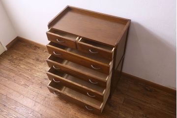 レトロ家具　昭和レトロ　カバ材製のシンプルなヴィンテージチェスト(引き出し、衣装箪笥、ビンテージ)