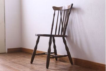 ヴィンテージ家具　ビンテージ　上品な佇まいのスティックバックチェア(椅子、ダイニングチェア)(3)