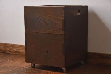 アンティーク雑貨　和製アンティーク　ナラ材　古い木味が魅力的なキャスター付きごみ箱(木箱)(2)