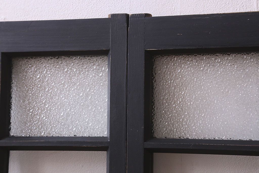 和製アンティーク　モダンな雰囲気漂うガラス戸(引き戸、建具)2枚組