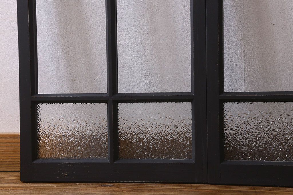 和製アンティーク　モダンな雰囲気漂うガラス戸(引き戸、建具)2枚組