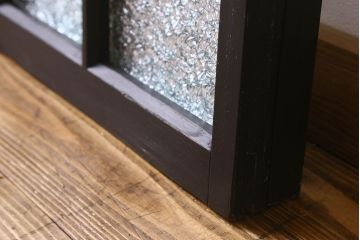 和製アンティーク　モダンな雰囲気漂うガラス戸(引き戸、建具)2枚組