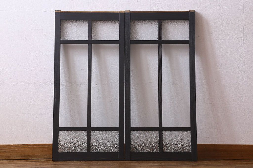 和製アンティーク　モダンな雰囲気漂うガラス戸(引き戸、建具)2枚組