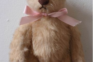 アンティーク雑貨　ビンテージ　BEARLY THERE inc.　テディベア(人形、ぬいぐるみ)(2)