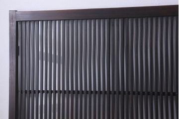 和製アンティーク　細かな格子が美しい　ガラス入り格子戸(引き戸、建具)4枚組