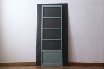 ペイント家具　爽やかな色合いが目を引くペイントガラス戸(引き戸、建具)