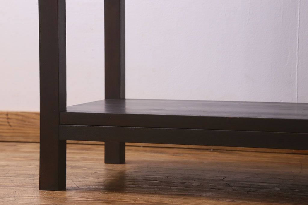 アンティーク家具　和製アンティーク　モダンな雰囲気漂う脚付きチェスト(引き出し、衣装箪笥)