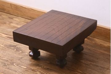 アンティーク雑貨　和製アンティーク　総ケヤキ材　はっきりとした木目が魅力的な将棋盤(花台、飾り台)