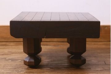 アンティーク雑貨　和製アンティーク　総ケヤキ材　はっきりとした木目が魅力的な将棋盤(花台、飾り台)