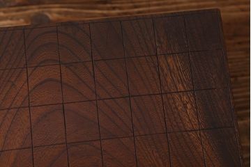 アンティーク雑貨　和製アンティーク　総ケヤキ材　はっきりとした木目が魅力的な将棋盤(花台、飾り台)