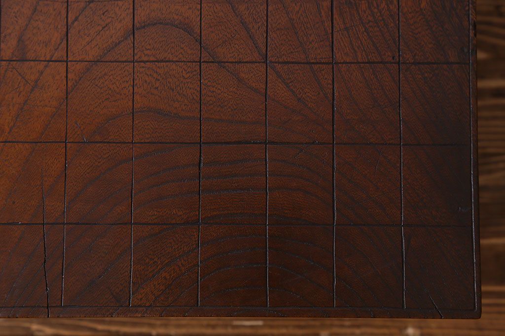 アンティーク雑貨　和製アンティーク　総ケヤキ材　はっきりとした木目が魅力的な将棋盤(花台、飾り台)