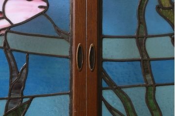 アンティーク雑貨　昭和初期　海の中にいるような図柄が素敵なステンドグラスのガラス戸(引き戸、建具)