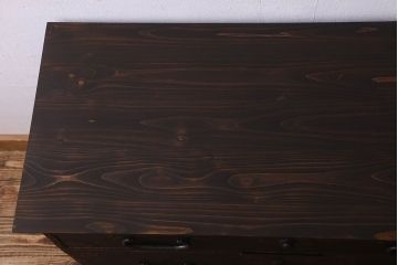 アンティーク家具　和製アンティーク　桐材　古い木の質感が味わい深いタンスローチェスト(衣装箪笥、引き出し、桐箪笥、桐たんす)